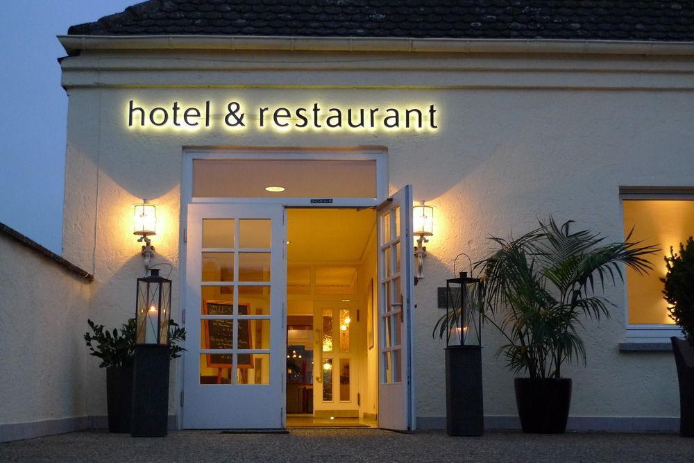 Naegler'S Fine Lounge Hotel Йострих-Винкел Екстериор снимка